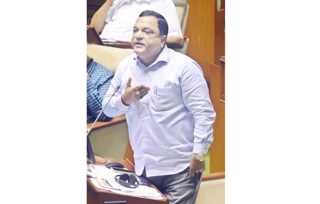 Allow taxi professionals to launch independent apps