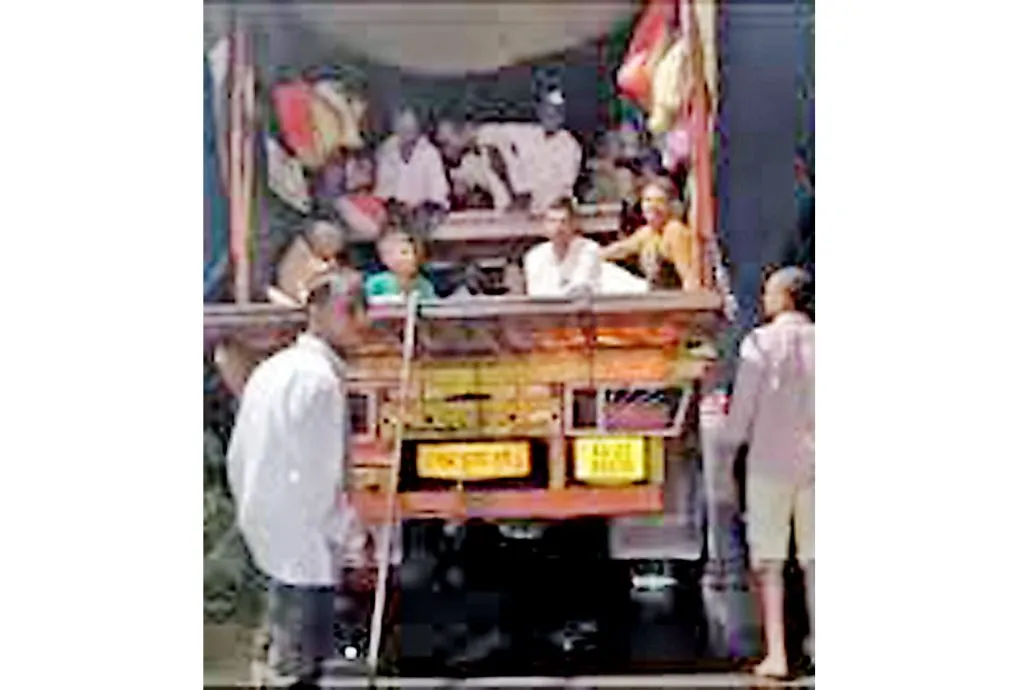 Warkari of Turmuri injured in Malgaon attack