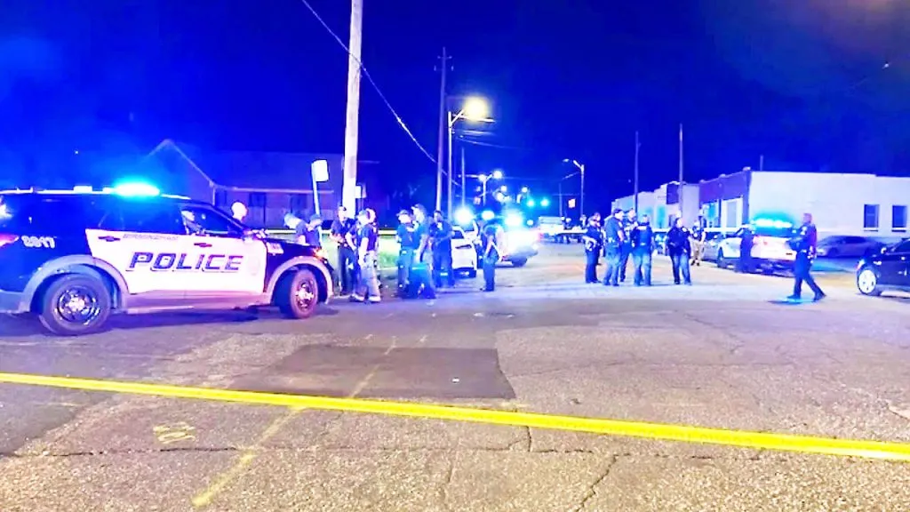 ट्रम्प यांच्यावरील हल्ल्यानंतर अमेरिकेत पुन्हा गोळीबार