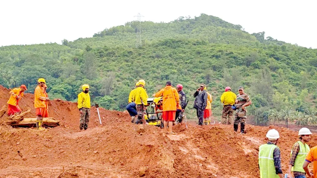 शिरुर येथे ऑपरेशन गंगावळी सुरूच Operation Gangavli continues at Shirur