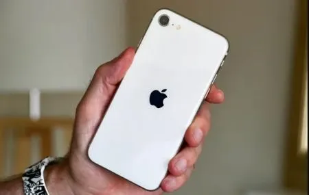 Apple iPhone is now cheaper