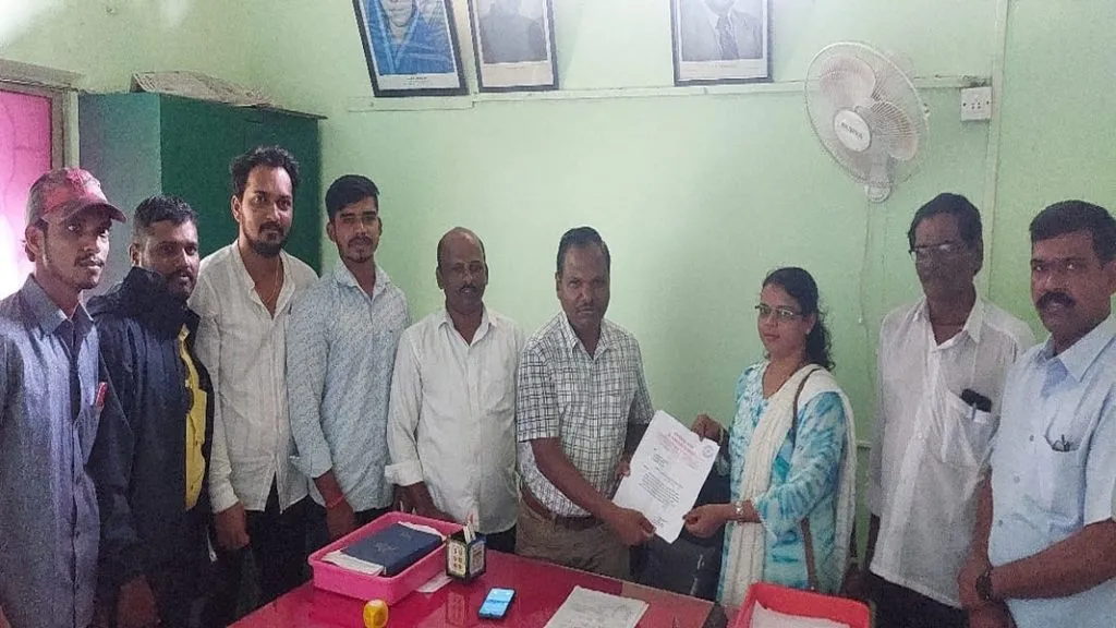 वरवडेमधील वीज समस्या तातडीने सोडवा