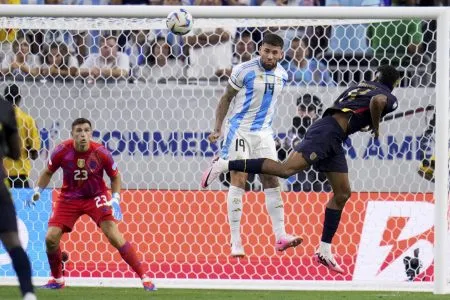 Argentina beat Ecuador 4-2 on penalties in the semi-finals