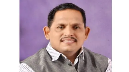 इमारतींवर उभारलेल्या शेड सुरक्षित व नियमानुसार आहेत का ?