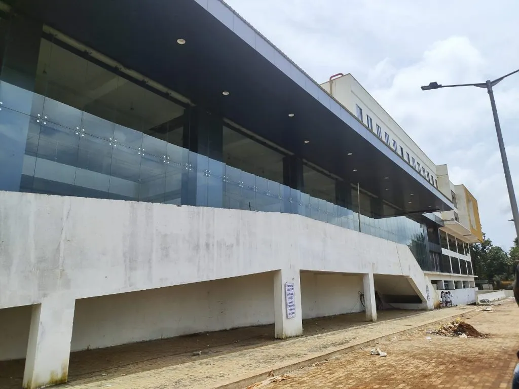 सीबीटी बस स्थानक उद्घाटनाच्या प्रतीक्षेत Awaiting CBT Bus Station Inauguration