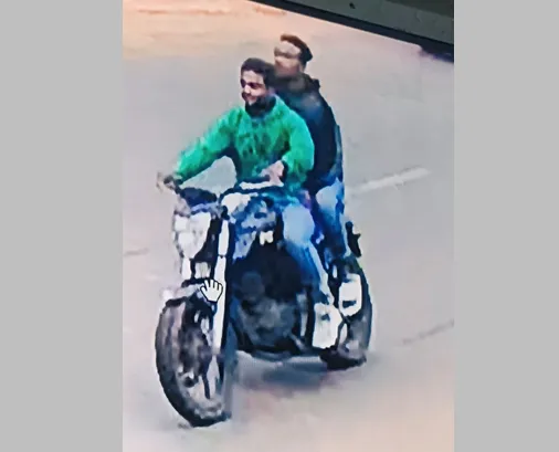 महांतेशनगर चेनस्नॅचिंग प्रकरणी बेळगाव पोलीस महाराष्ट्रात रवाना Belgaum police in Maharashtra in case of chain snatching