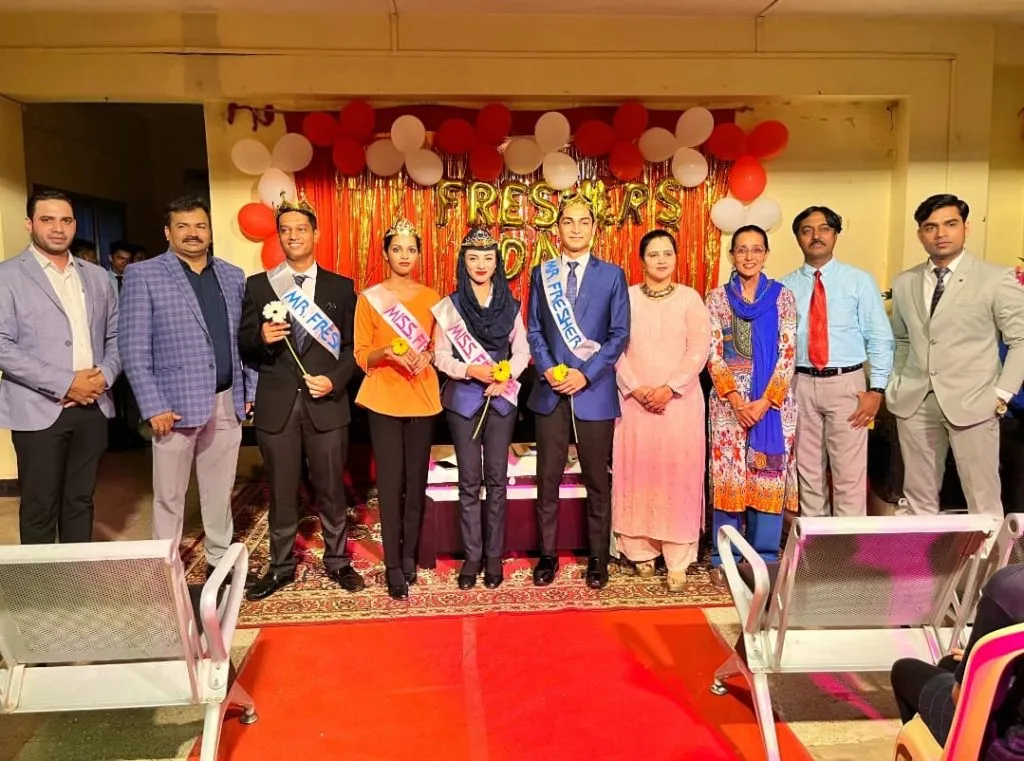 ॲपटेक एव्हिएशनच्या विद्यार्थ्यांची हैदराबाद विमानतळासाठी निवड Aptech Aviation Students Selection for Hyderabad Airport