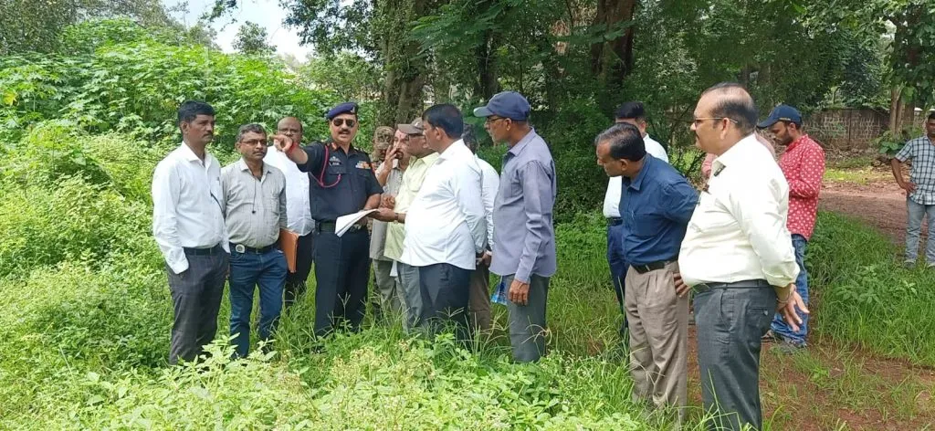 Inspection of Navgoba pilgrimage site by 'Maratha' officials