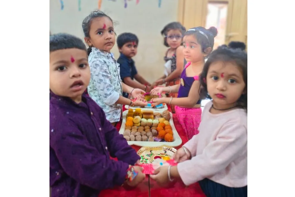 Raksha Bandhan was celebrated with enthusiasm in the city