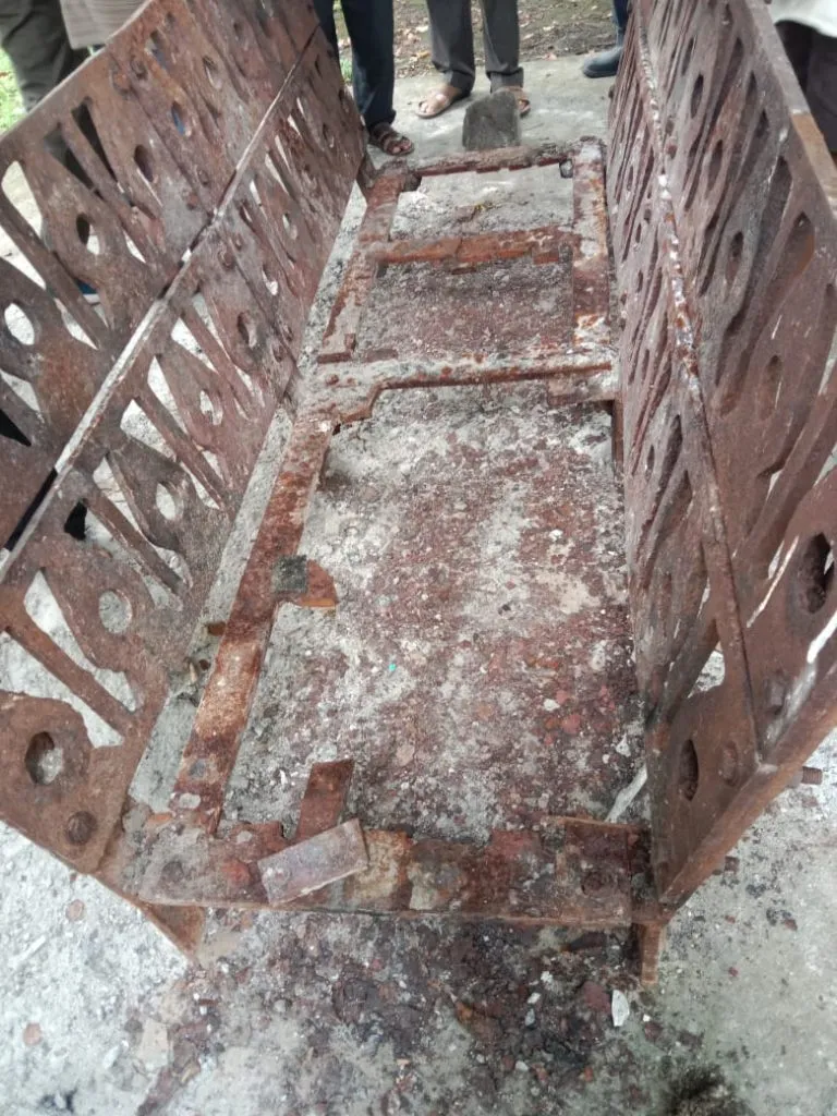 A part of the cremation in Avacharhatti crematorium was extended