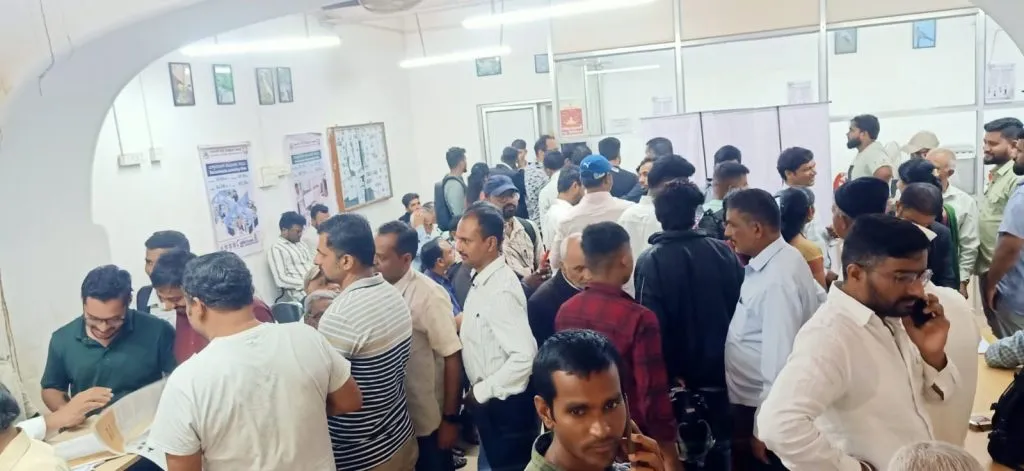 There was a rush at the North Sub-Registrar Office