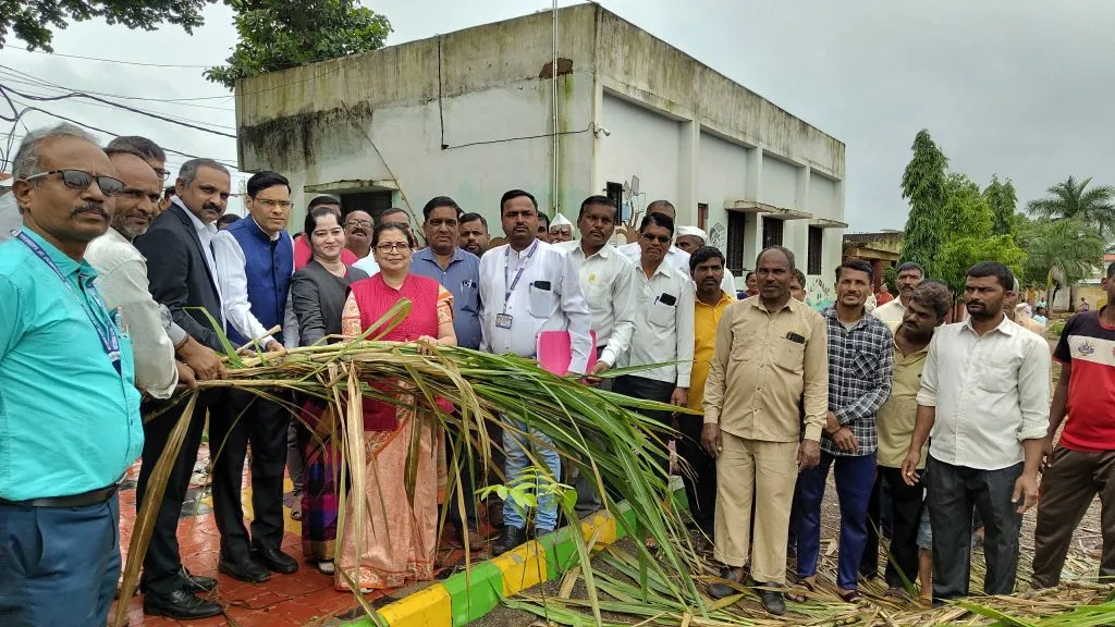 Inspection of Shelter Center by Judge