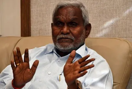 Champai Soren again at the Delhi court