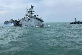 Royal Malaysian Navy ship crashes