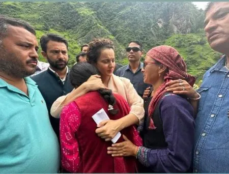 After the cloudburst, Kangana met the victims