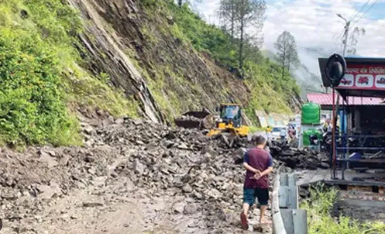 हिमाचलमध्ये पुन्हा ढगफुटी Cloud burst again in Himachal