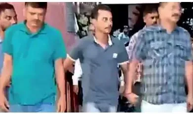 हत्या प्रकरणात एकाहून अधिक गुन्हेगार Multiple perpetrators in a murder case