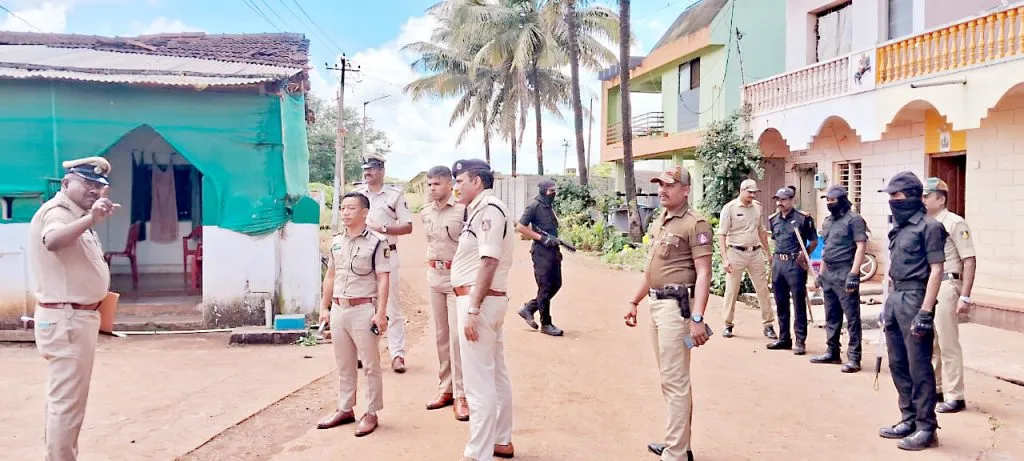Inspection of immersion procession in Kadoli by Police Commissioner