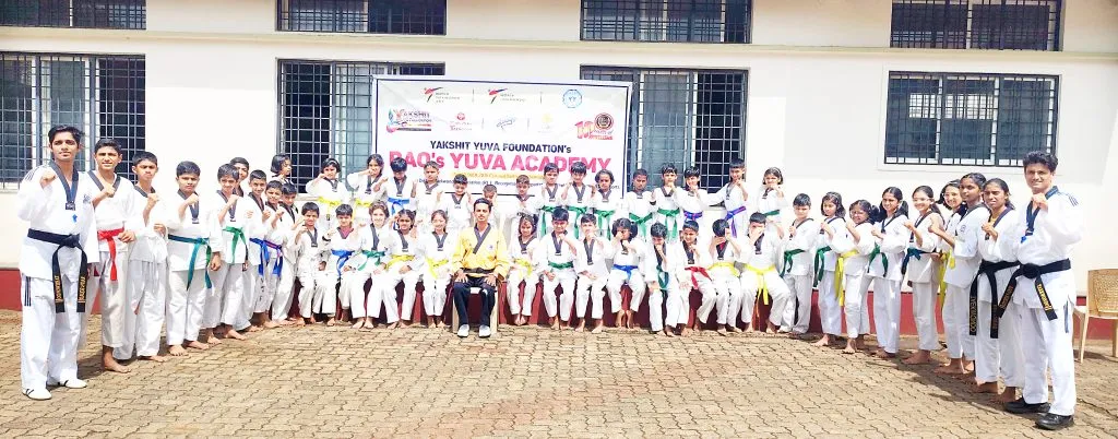 राव युवा अकॅडमीचे कलर बेल्ट चाचणीत यश Rao Yuva Academy success in color belt test