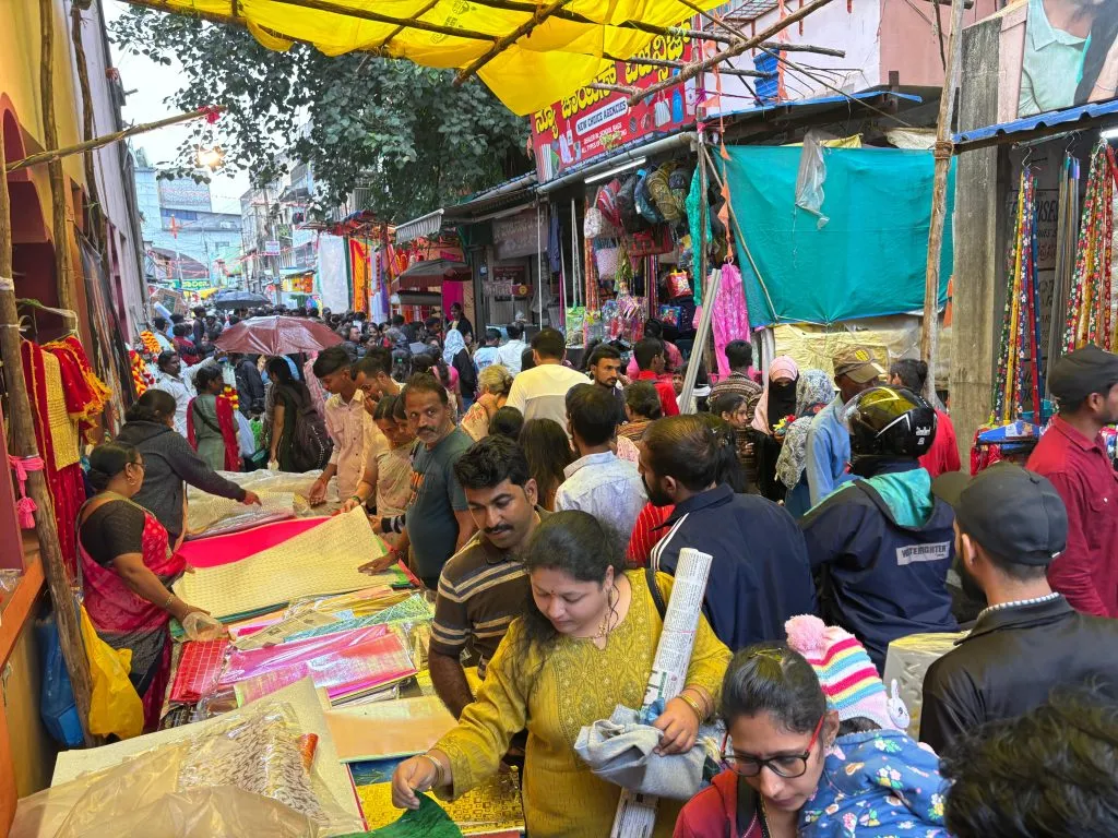 Crowded market for Ganeshotsav shopping