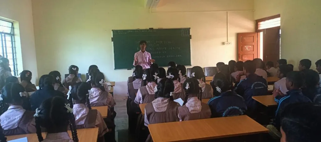 Bailur Sambhaji High School Dr. Guided by Rajagolkar