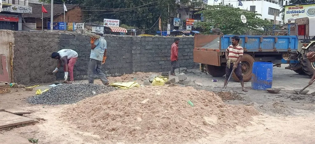 West entrance to central bus station closed