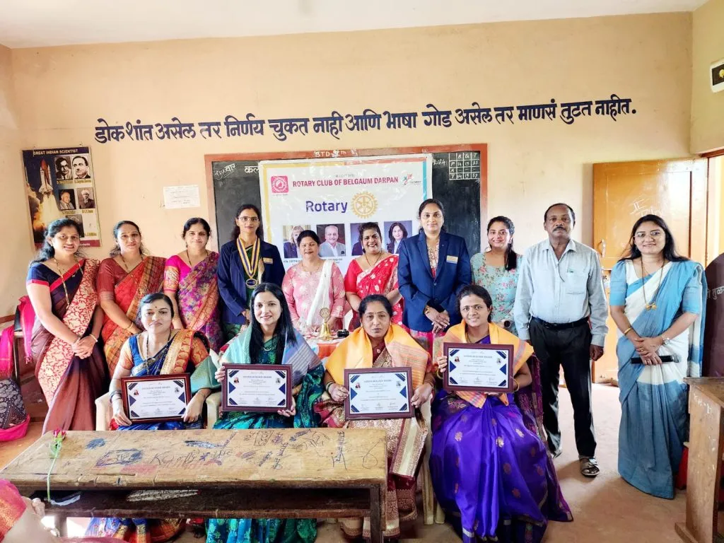 Honoring Rotary Club Darpantarpe Teachers