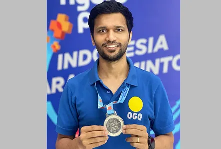 सुकांत कदमला रौप्यपदक Silver medal to Sukant Kadam