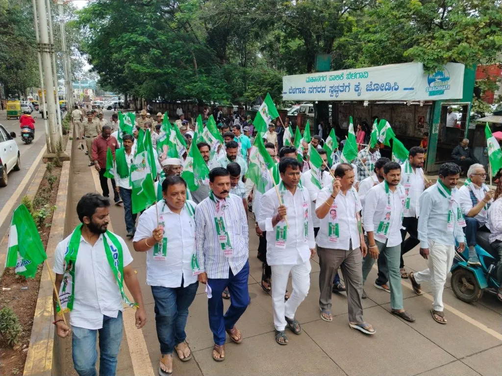 Chief Minister should accept moral responsibility and resign