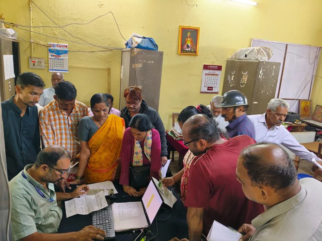 कर्जासाठी आयकर भरणारे अडचणीत Income tax payers in trouble for loans