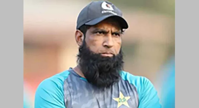 युसूफचा निवड समिती सदस्याचा राजीनामा Yusuf's resignation as a selection committee member