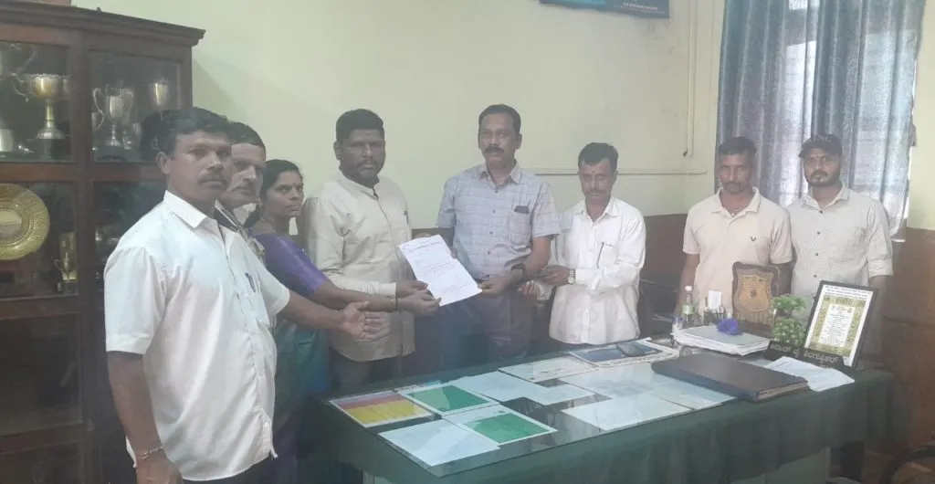 Leave extra buses on Rakskop route