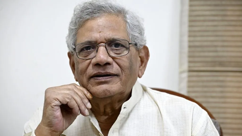 सीताराम येचुरी यांचे निधन Sitaram Yechury passed away