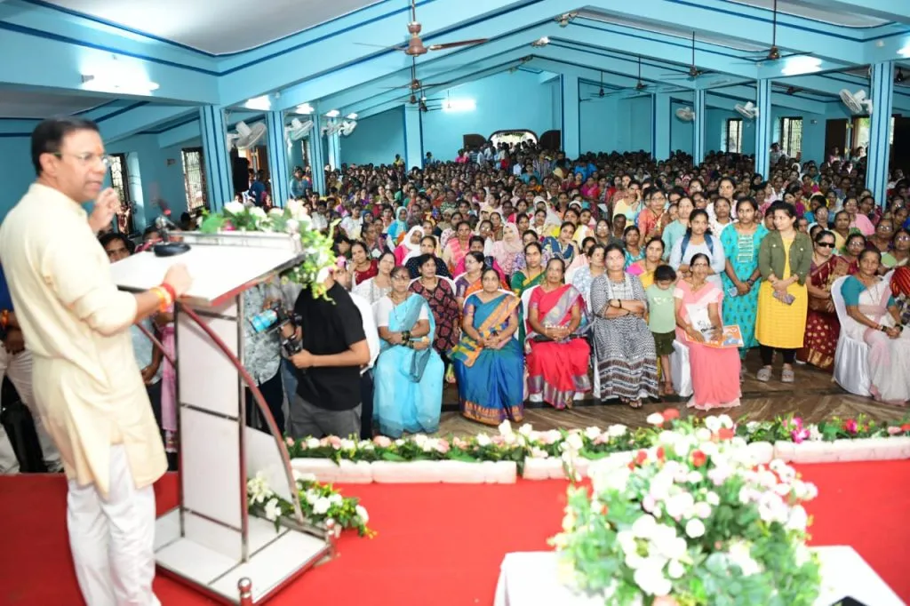 … तर सरकारची गरजच काय? ... So what is the need for government?