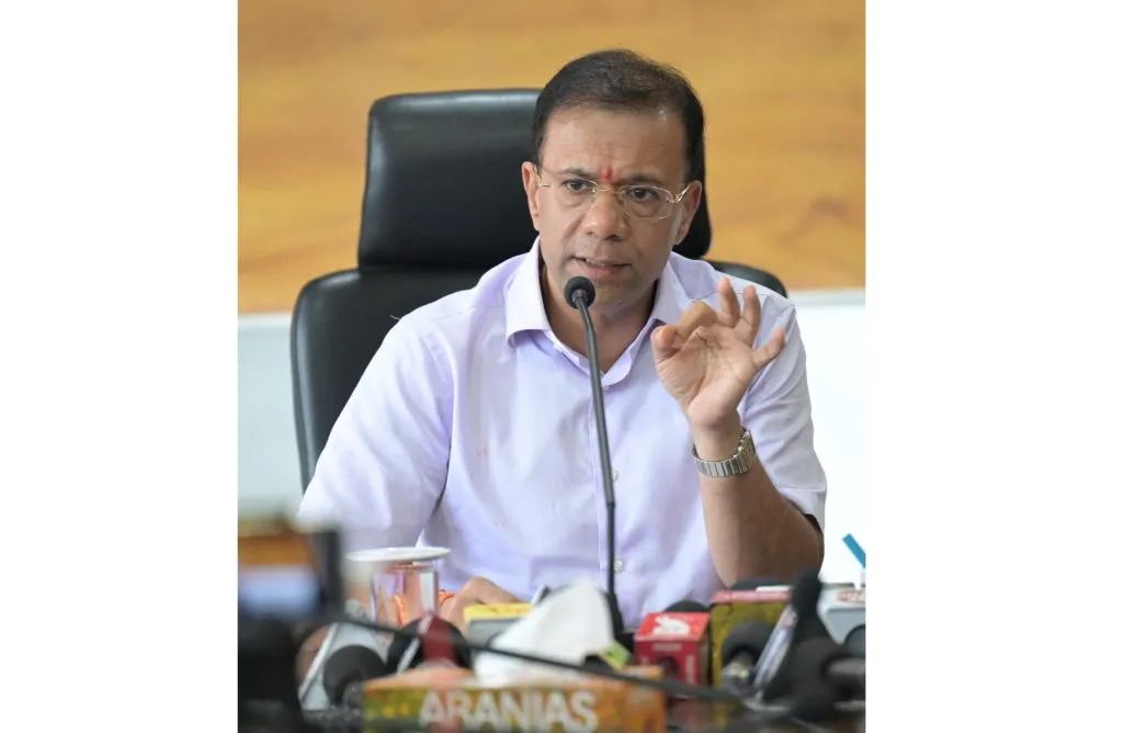 Verification of documents from DLF, Bhutan