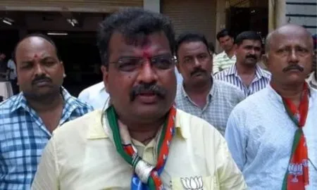 Minister Ravindra Chavan