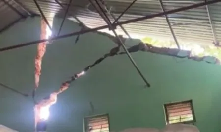 खेडच्या शासकीय धान्य गोदामाची पडझड! महसूल विभागाची धावाधाव grain warehouse