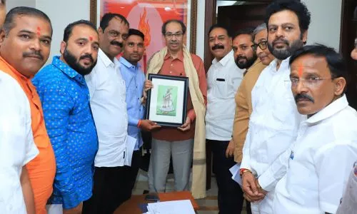 शिवसेनेकडे ‘कोल्हापूर उत्तर’सह पाच जागा घ्या ! पक्षप्रमुख उद्धव ठाकरे यांच्याकडे कोल्हापूरच्या शिवसैनिकांची मागणी ShivSena Kolhapur North Kolhapur