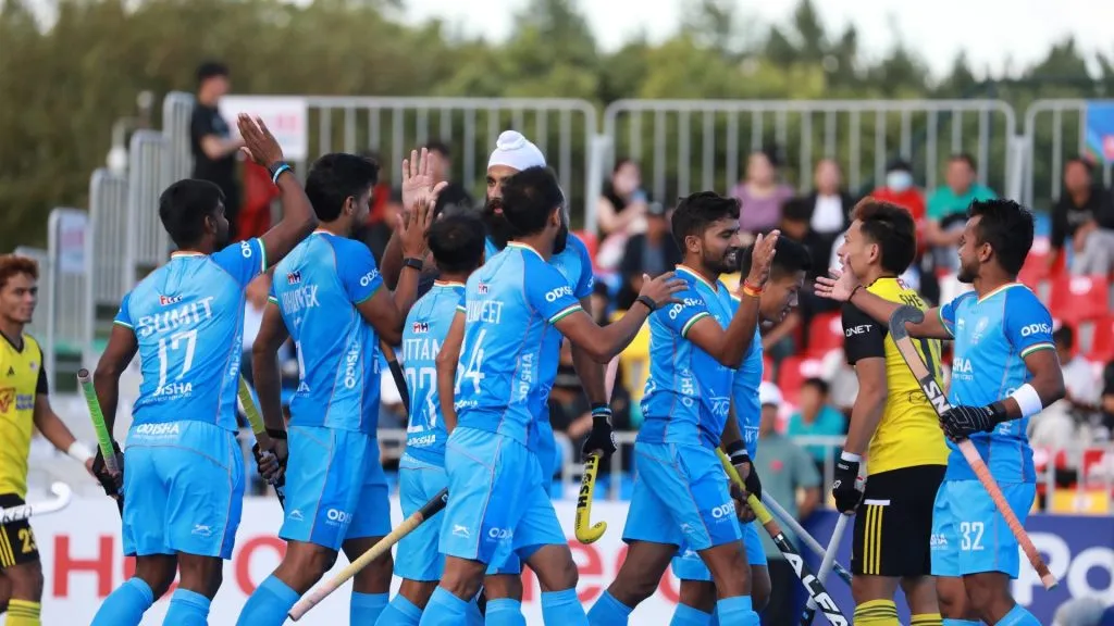 टीम इंडियाची विजयी हॅट्ट्रिक, मलेशियाचा 8-1 ने धुव्वा eam India's winning hat-trick