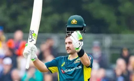 जोस इंग्लिशचे ऑस्ट्रेलियासाठी वेगवान शतक Josh English quick century for Australia