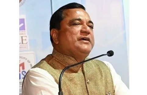 मंत्री माविन गुदिन्होंकडून मुख्यमंत्र्यांची पाठराखण Support of Chief Minister from Minister Mavin Gudinho