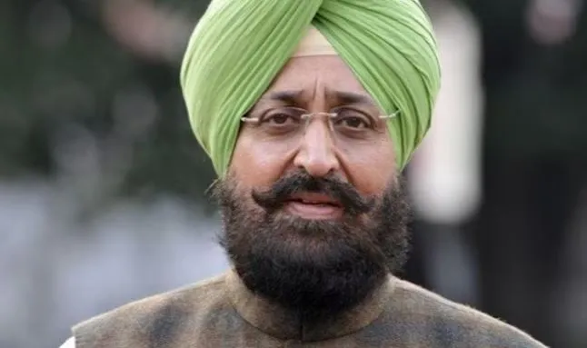 ‘आप’सोबत आघाडी नको : बाजवा No alliance with 'AAP': Bajwa