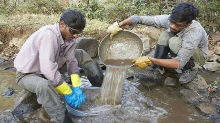 People find diamonds in the river