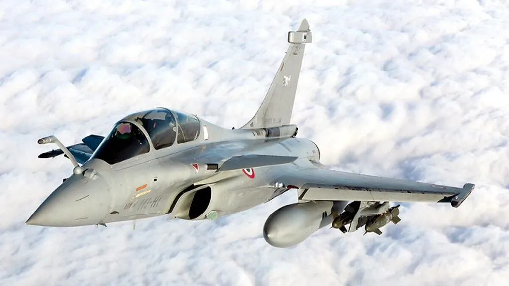 फ्रान्सने कमी केली राफेलची किंमत France has reduced the price of Rafale