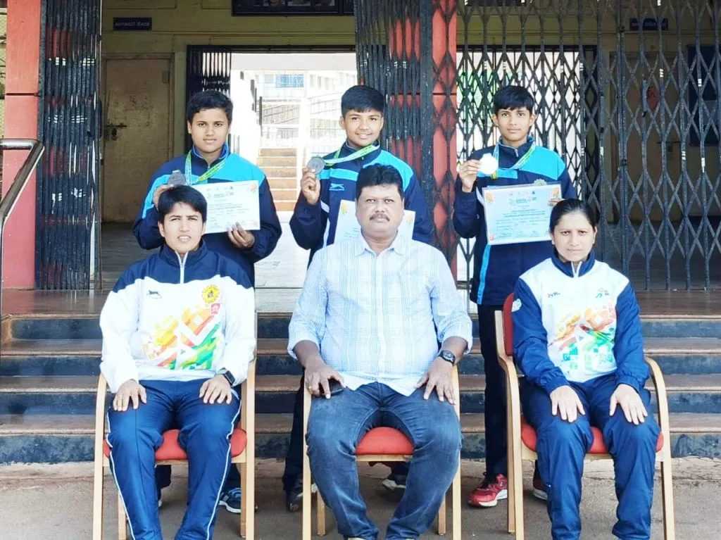 Achievements of DYES players