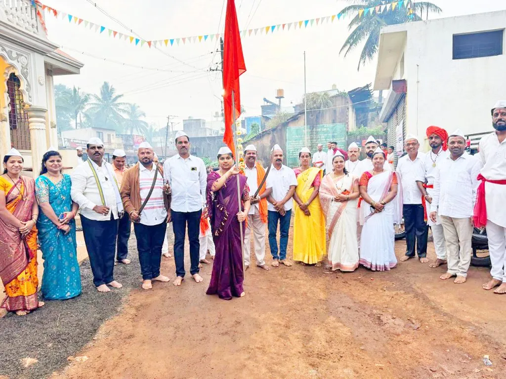 The race at Kangrali Budruk started with enthusiasm