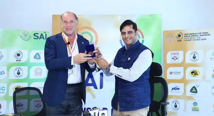 कनिष्ठांच्या विश्वचषक नेमबाजी स्पर्धेचे यजमानपद भारताला In 2025, the ISSF Junior World Shooting Championship will be held in India. The International Shooting Federation made the announcement