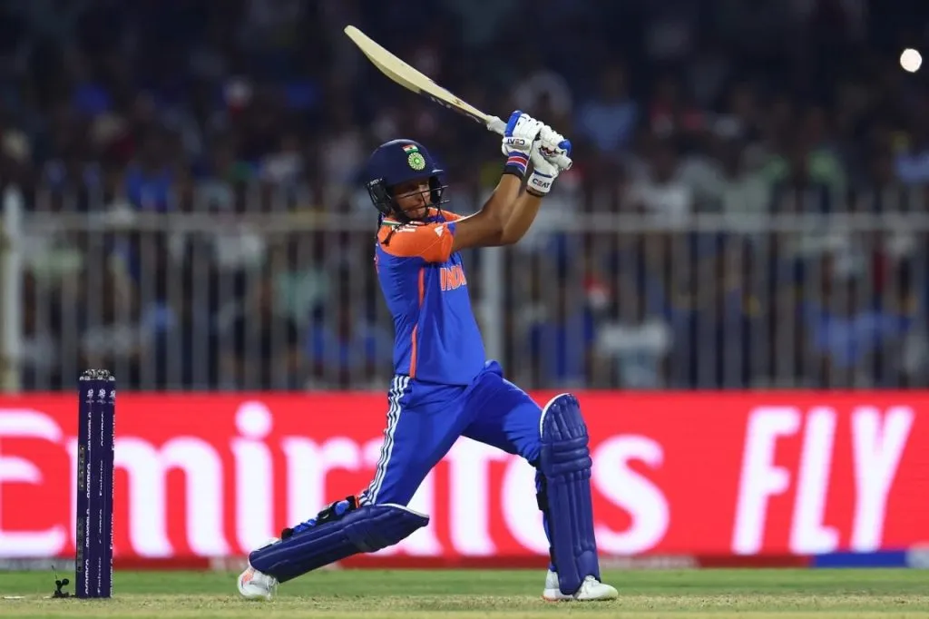 India's fight fails, Australian women in semi-finals