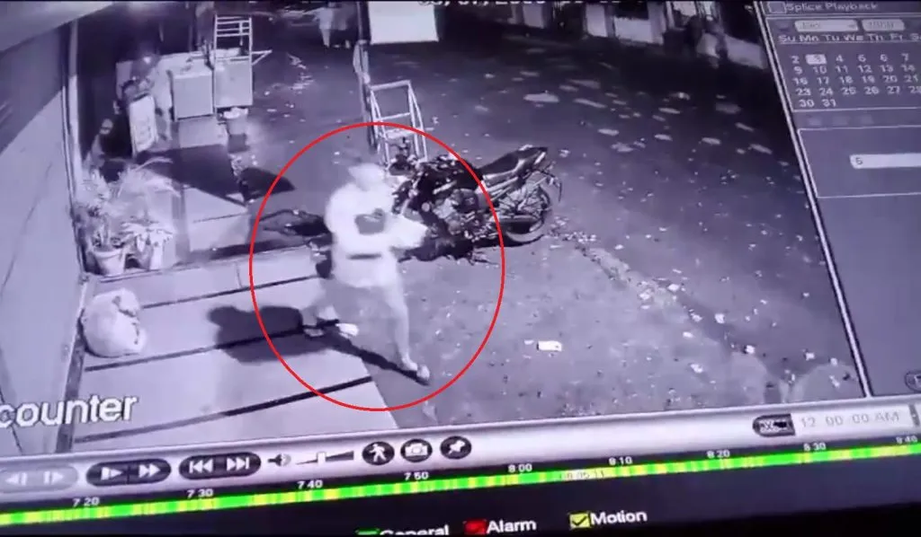 Thieves continue to flourish in cities and suburbs