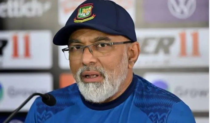 Bangladesh coach Hathurusinghe suspended